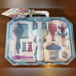 Frozen II Elsa's Enchanted Ice Accessory Set